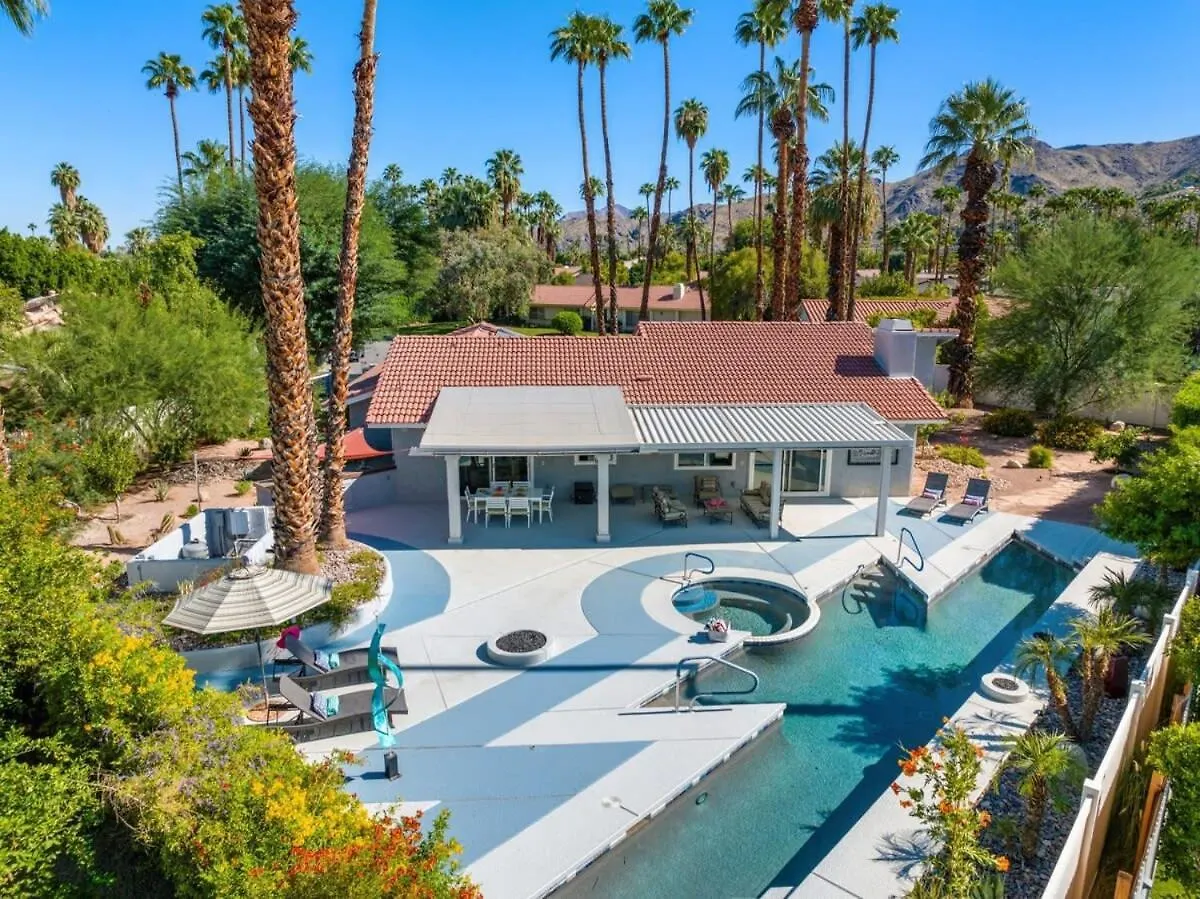 Prázdninový dům Serenity Palms- Gorgeous Villa In Palm Springs USA